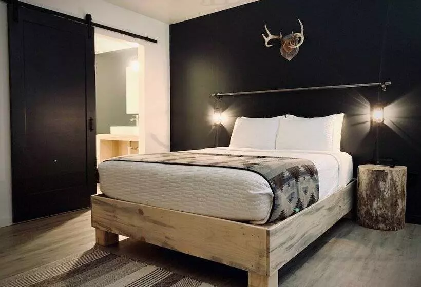 مُتل Outdoors Inn