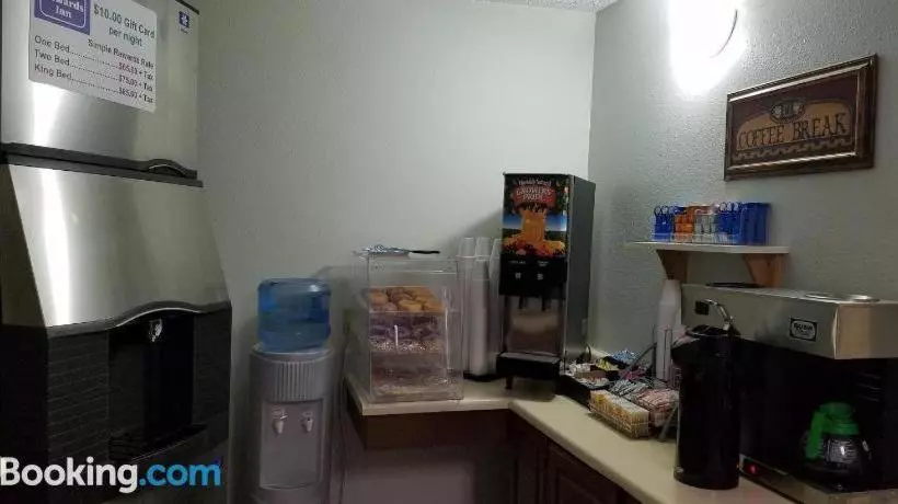 مُتل Simple Rewards Inn