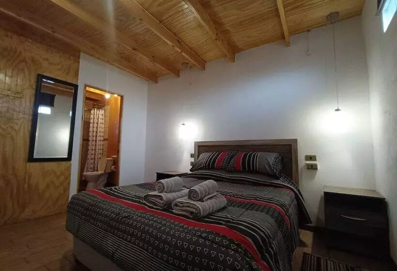 پانسیون Hostal Yurak