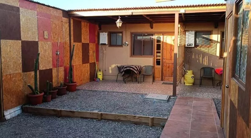 پانسیون Hostal Yurak