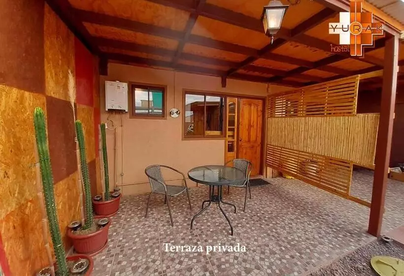 پانسیون Hostal Yurak