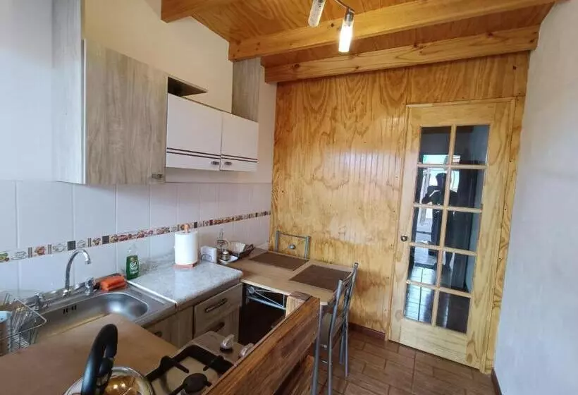پانسیون Hostal Yurak