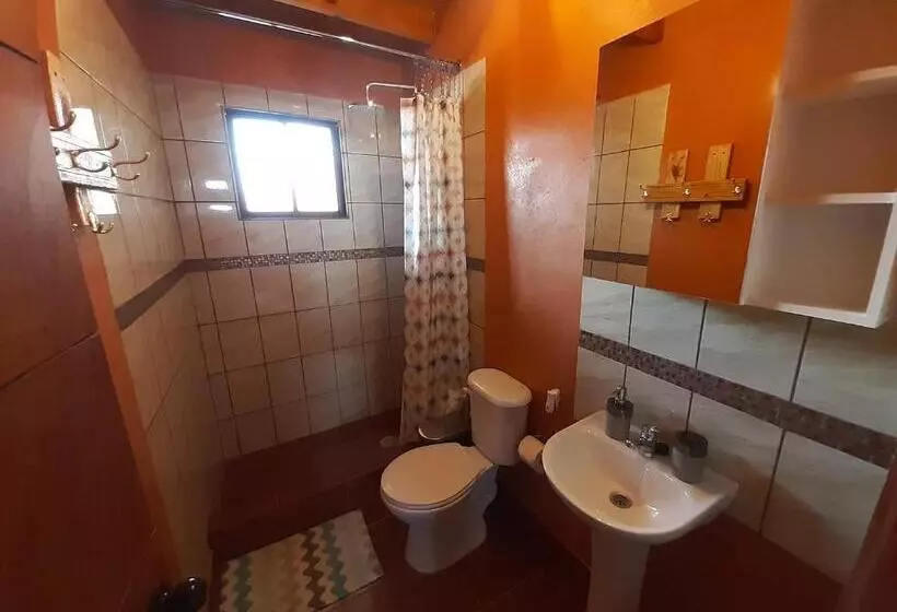 پانسیون Hostal Yurak