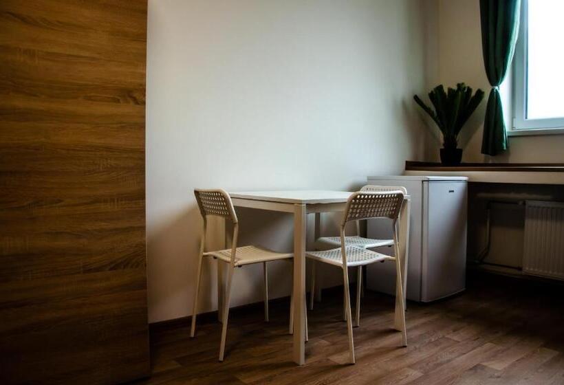 ユースホステル Ubytovňa Milex