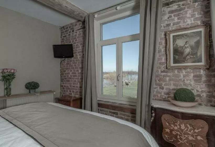 هتل Auberge L'entrecôte