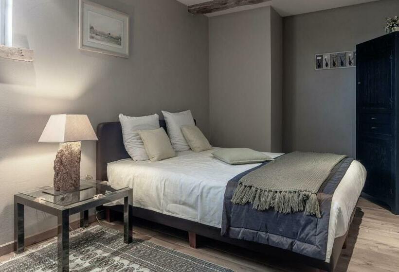 هتل Auberge L'entrecôte