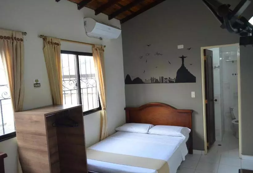 ホテル Balcon Llanero