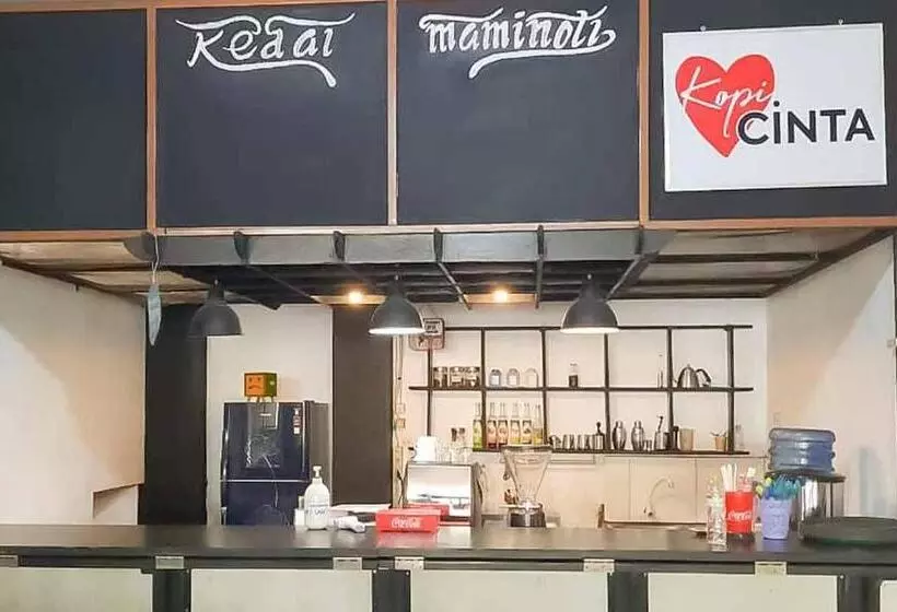 هتل Maminoti Syariah Residence Mitra Reddoorz