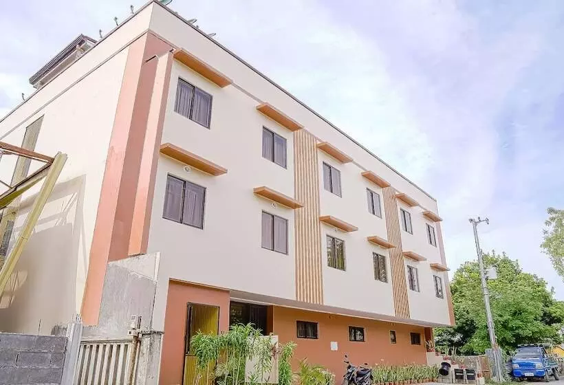 ペンション La Briana Guest House