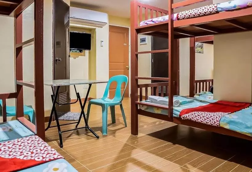 ペンション La Briana Guest House