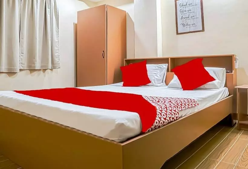 ペンション La Briana Guest House