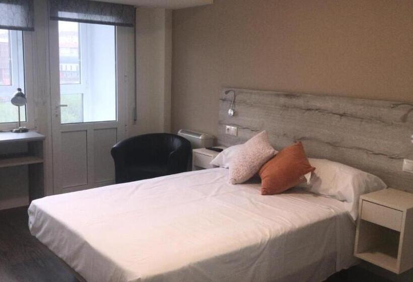 Pensión La Intermodal