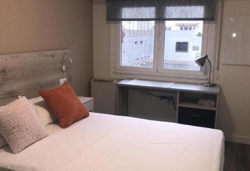 Pensión La Intermodal