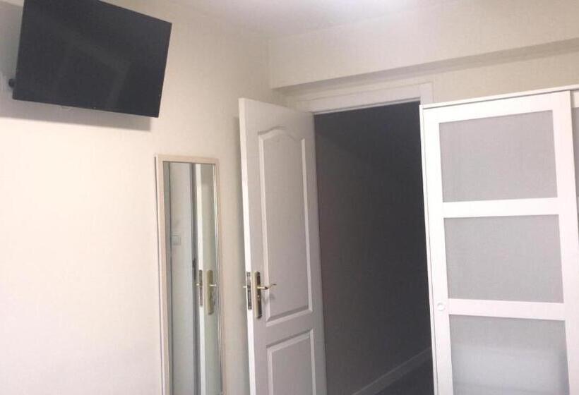 Pensión La Intermodal