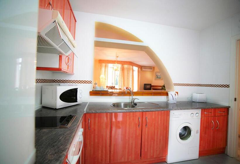 Aparthotel Ona Campanario