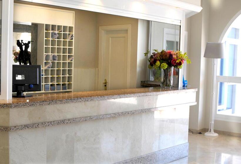 Aparthotel Ona Campanario