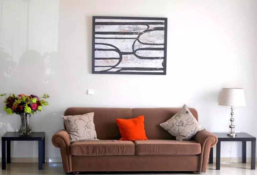 Aparthotel Ona Campanario