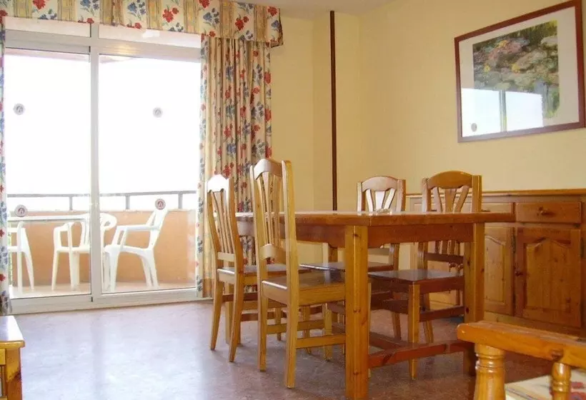 Apartamentos Iris Bahía Dorada