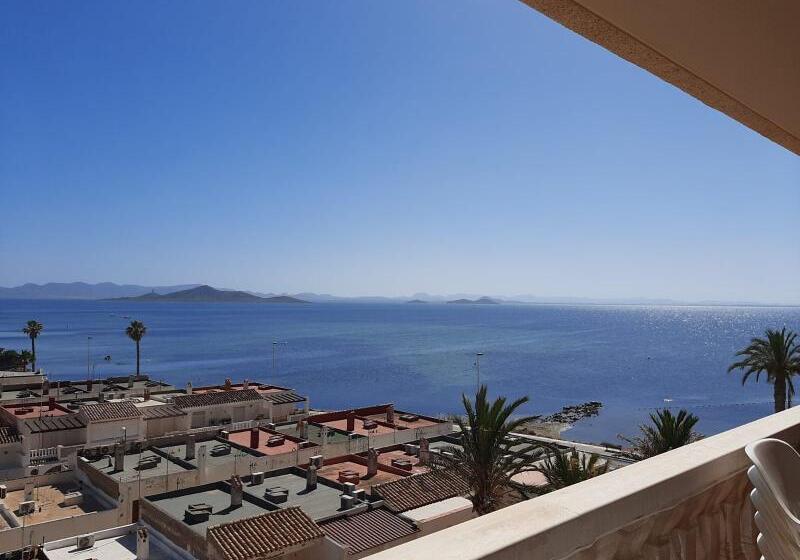 Apartamentos Turisticos Isla Grosa