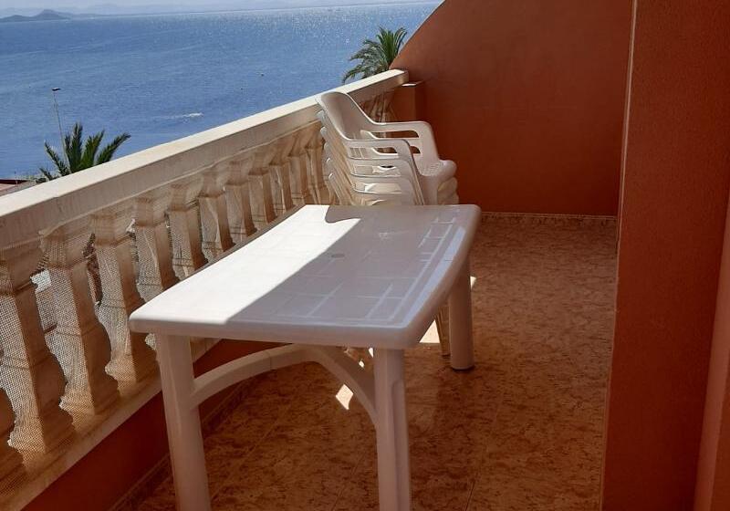 Apartamentos Turisticos Isla Grosa