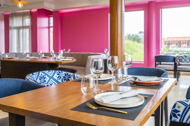 فندق Abba Comillas