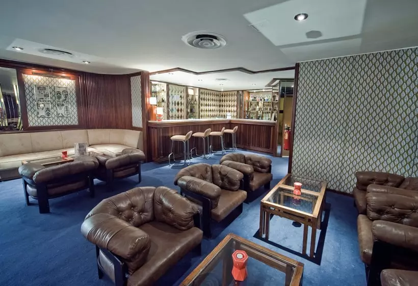 Отель Atlantis Sintra Estoril