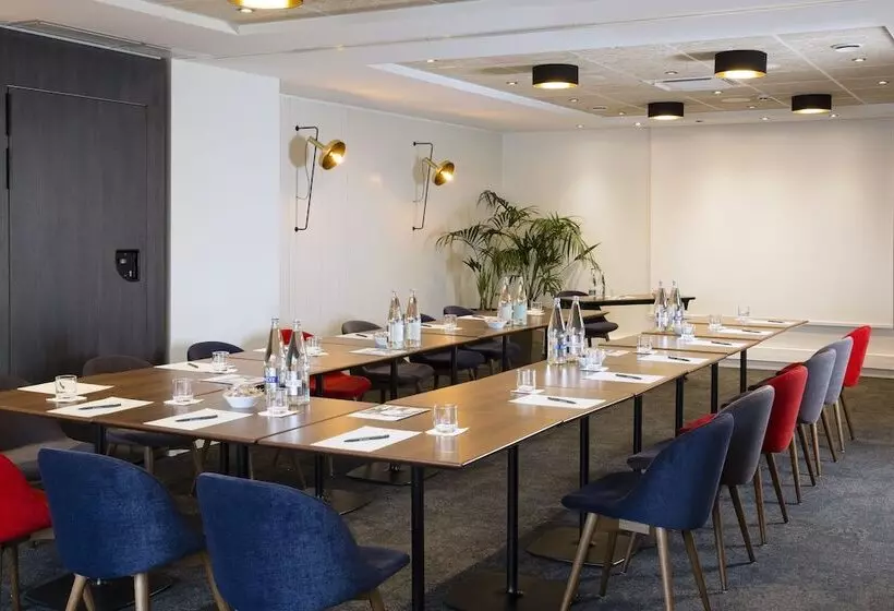 ホテル Escale Oceania Saint Malo