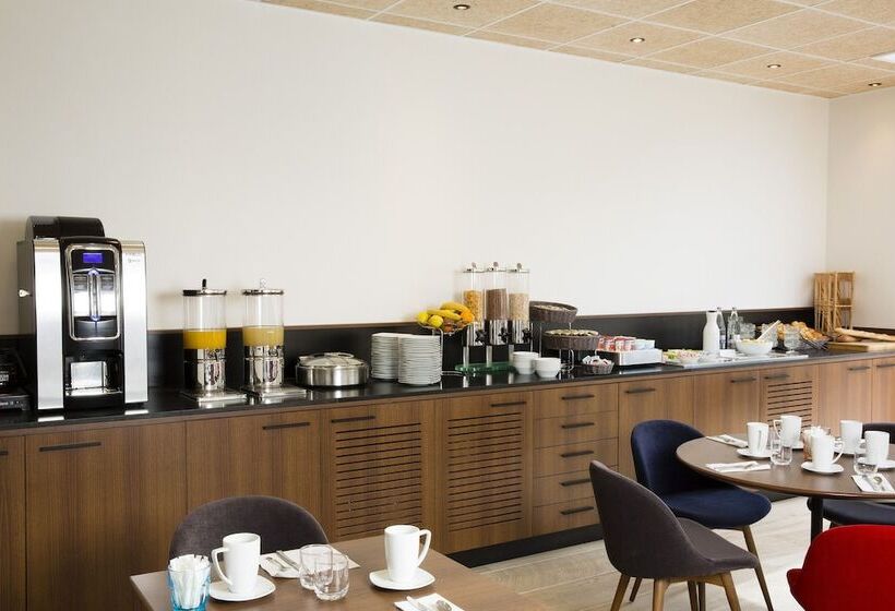 בית מלון כפרי Escale Oceania Saint Malo