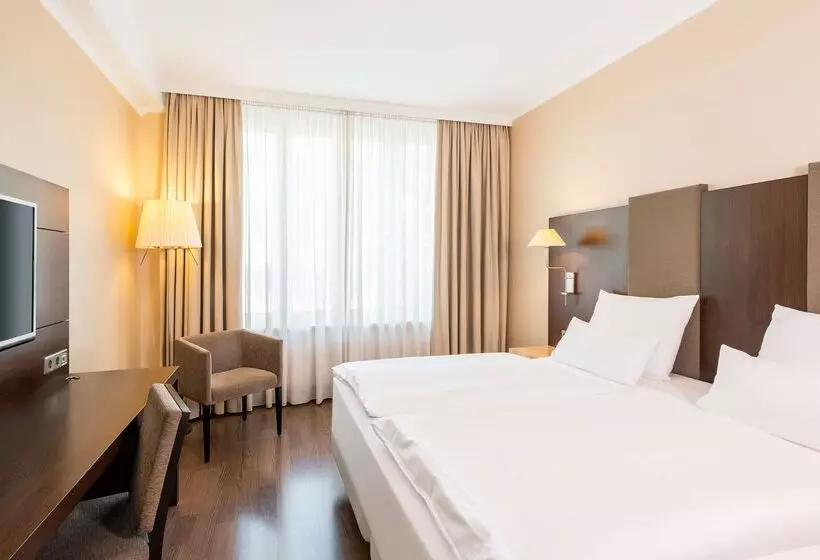 ホテル NH Berlin Kurfurstendamm