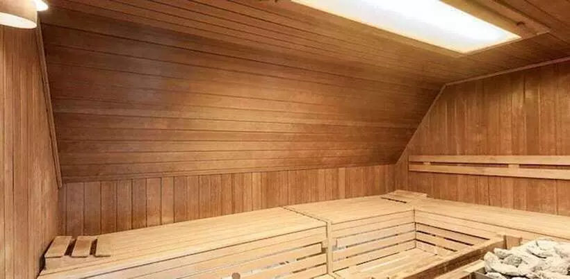 ホテル NH Berlin Kurfurstendamm