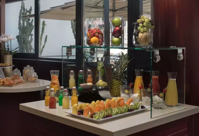 Hotel NH Collection Genova Marina