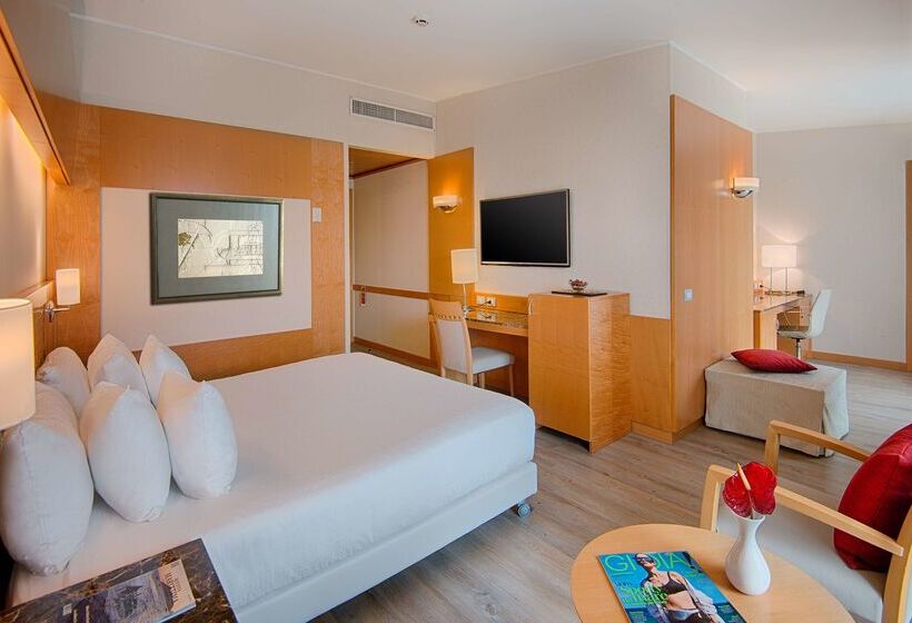 فندق NH Collection Genova Marina