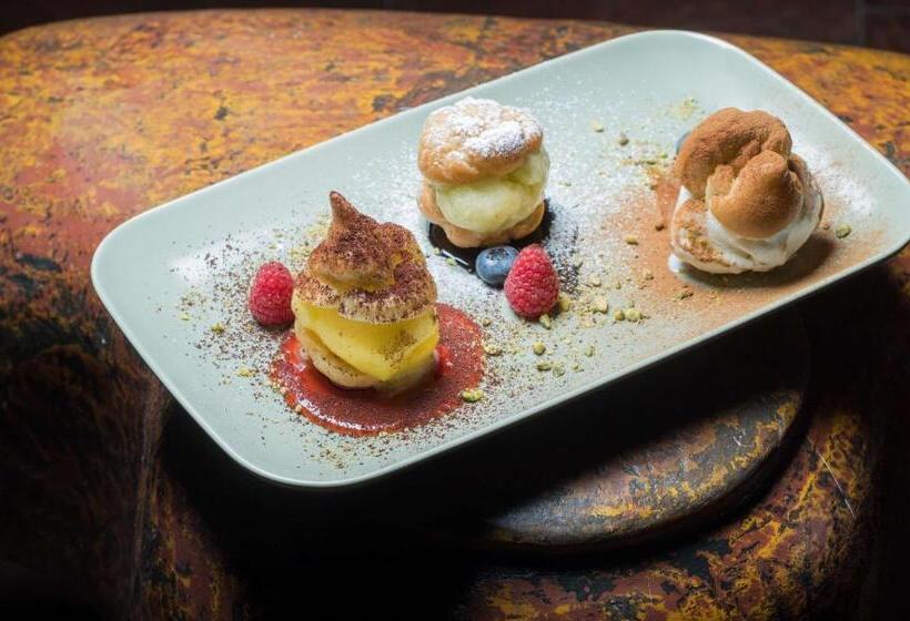 فندق NH Collection Genova Marina