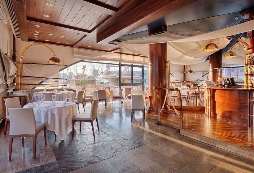 فندق NH Collection Genova Marina