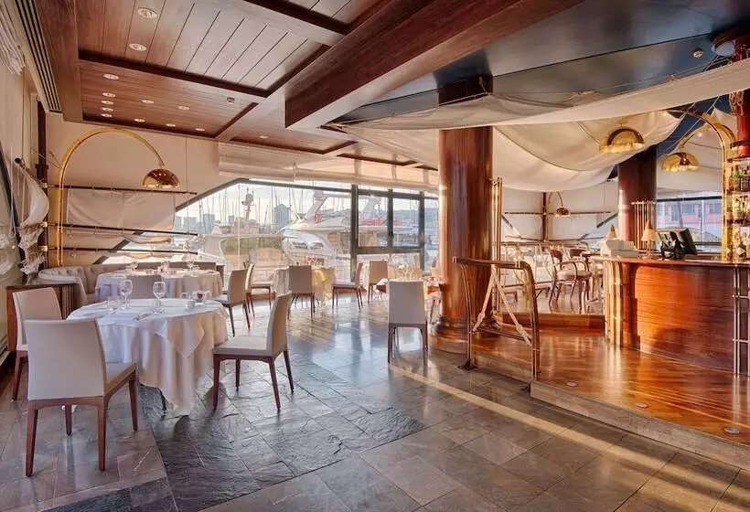 Hotel NH Collection Genova Marina