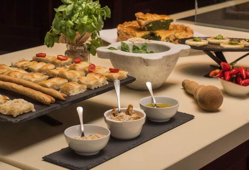 فندق NH Collection Genova Marina