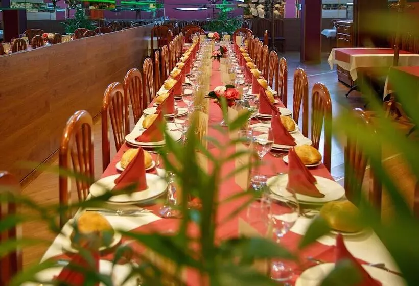 בית מלון כפרי Restaurante Pontiñas