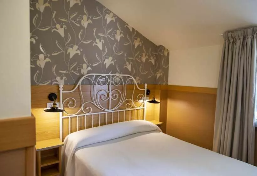 فندق Ria De Suances