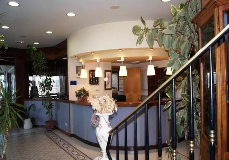 فندق Ria De Suances