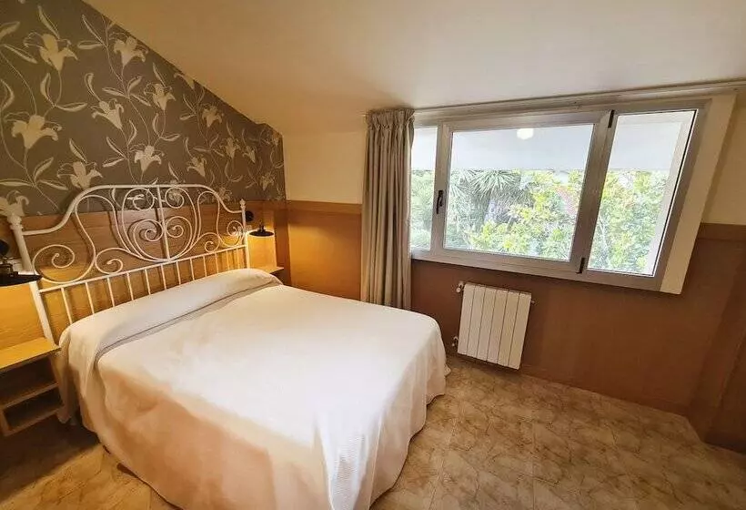 فندق Ria De Suances