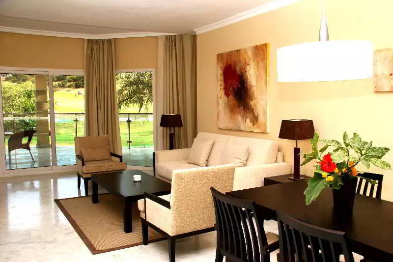 فندق Suites Duquesa Golf