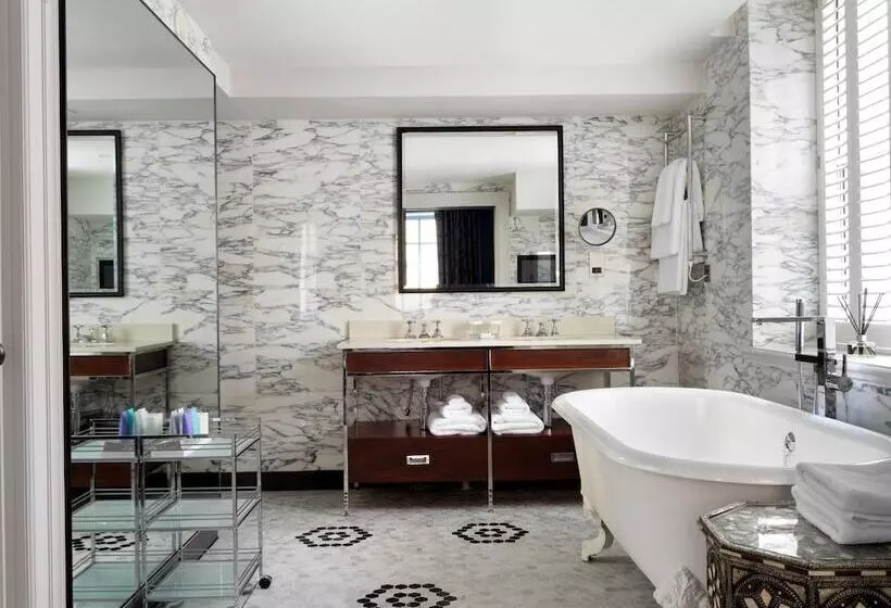 בית מלון כפרי The Bloomsbury