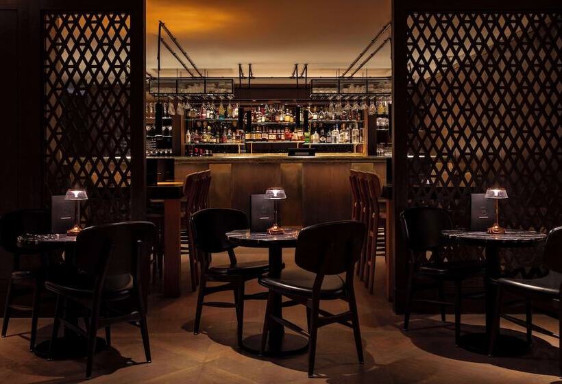 The May Fair, A Radisson Collection Hotel, Mayfair London