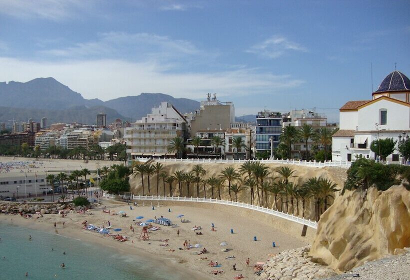 Karola   Fincas Arena