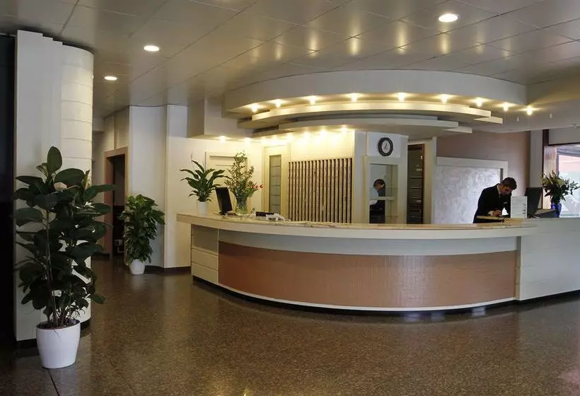 Hotelli Thp  Bologna