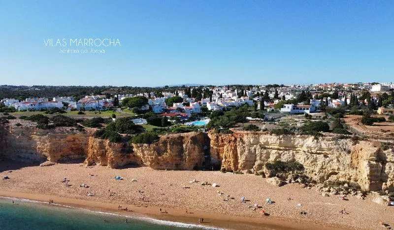 Vila Senhora da Rocha