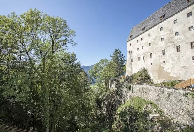 Hotelli Burg Altpernstein