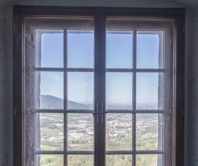 Hotelli Burg Altpernstein