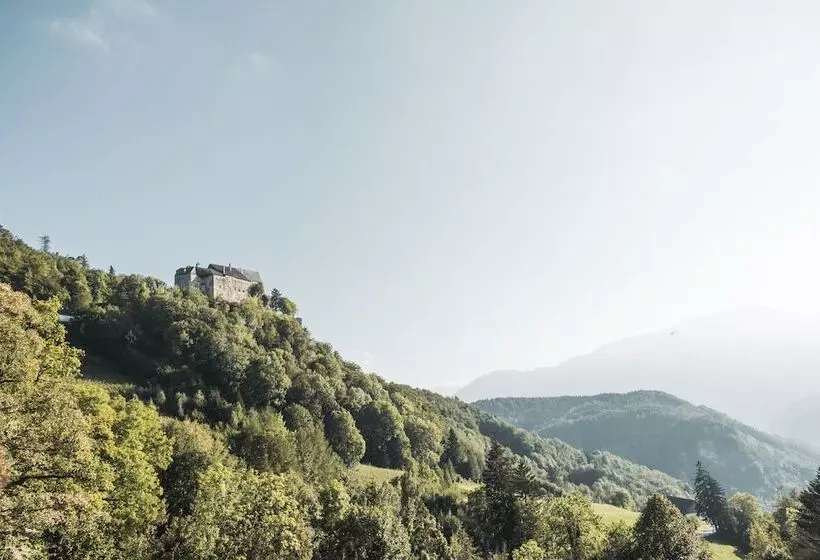 Hotelli Burg Altpernstein