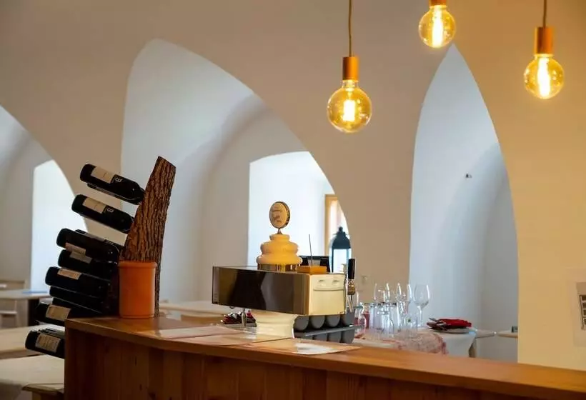 Hotelli Burg Altpernstein